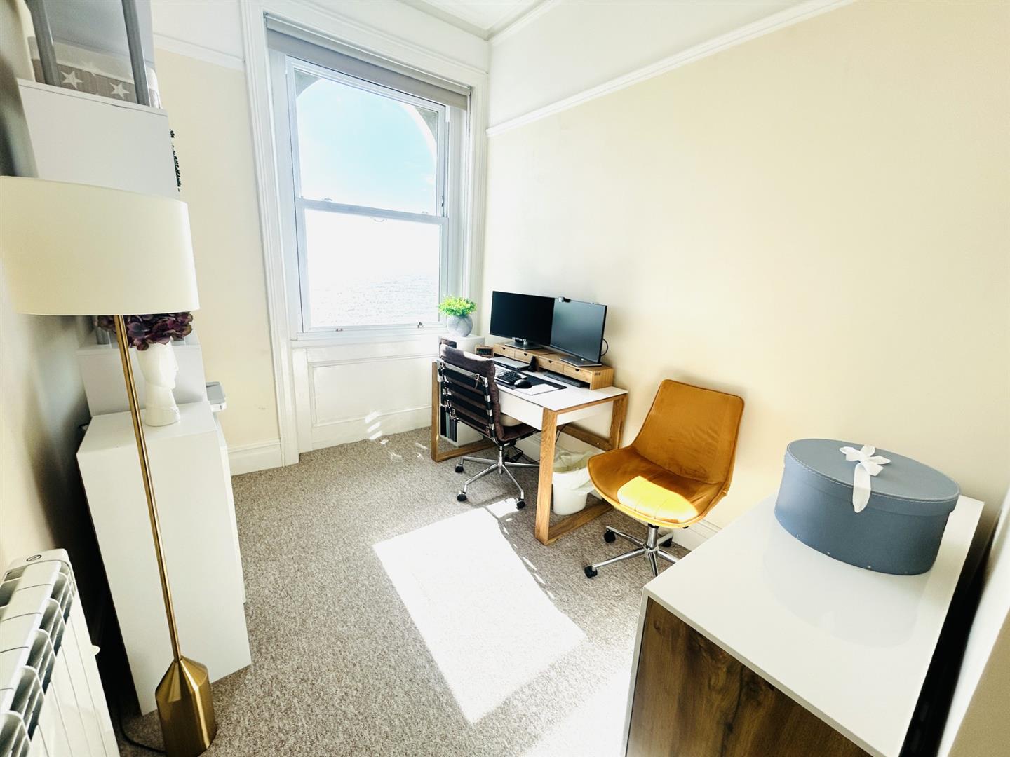 3 Bedroom Flat/Apartment. Highcliff Court, 7 South Cliff in Eastbourne, East Sussex 16